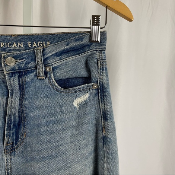 American Eagle Mom Jeans Size 0 Distressed High Waist Light Wash Cali - Picture 3 of 10